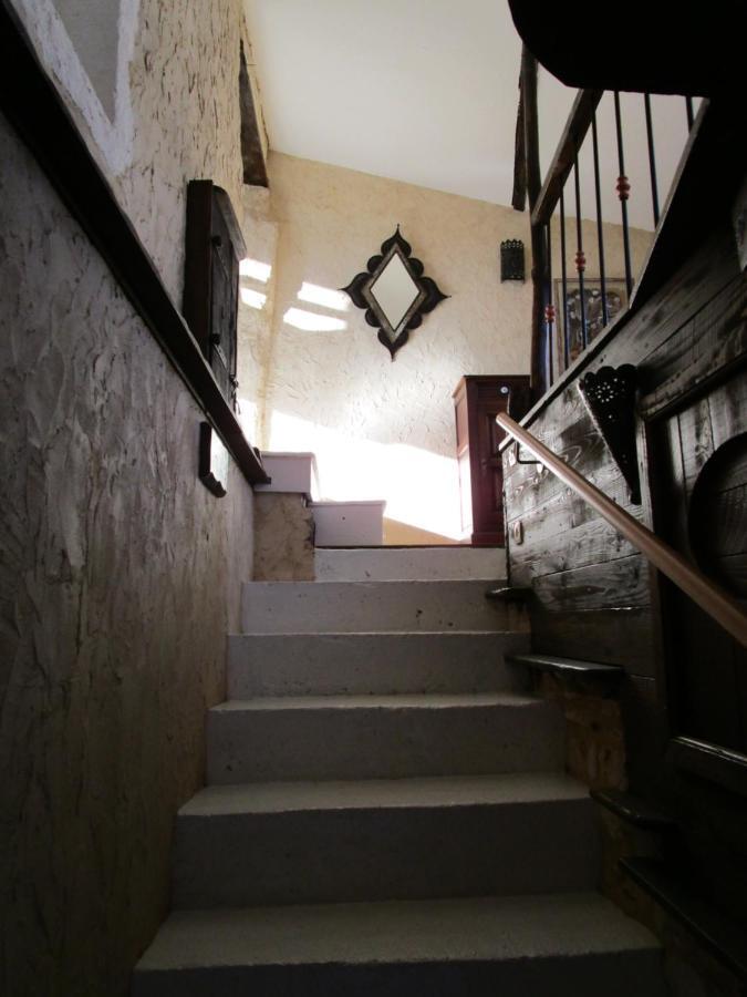 La Maison De St Victor Bed and Breakfast Saint-Victor-de-Malcap Exteriör bild